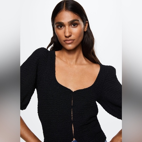 NWT MNG Mango Black Textured Puff Sleeve Top sz Xs - Picture 2 of 13